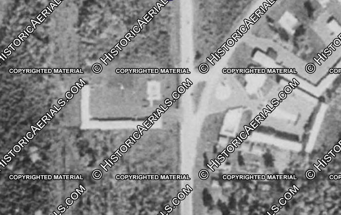 Kings Motel (Kings Inn, Kings Motel) - 1975 Aerial (newer photo)